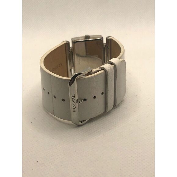 Fossil ES1838 Women's White Leather Analog White Dial Quartz Genuine Watch CM33 - Picture 9 of 9